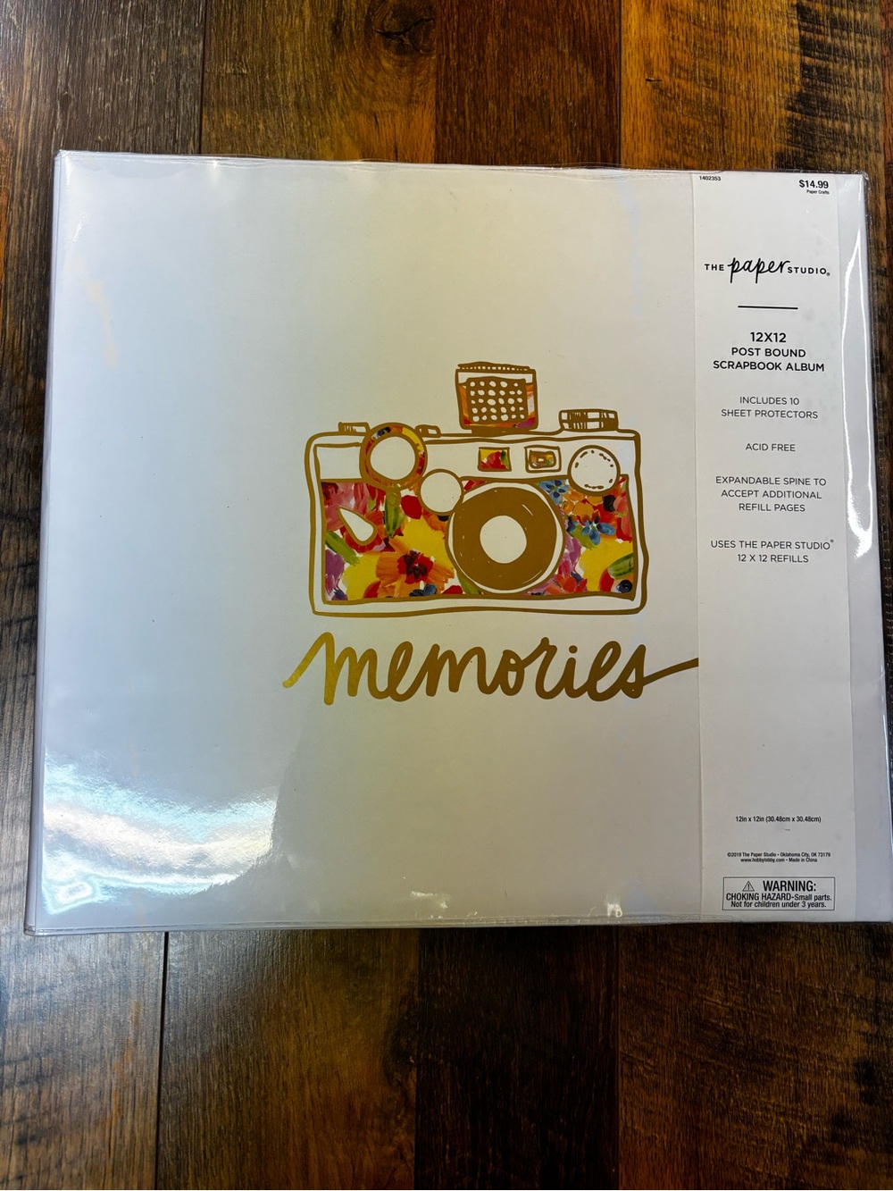The Paper Studio Gold & Multicolor 'Memories' Camera Scrapbook Album - 12x12